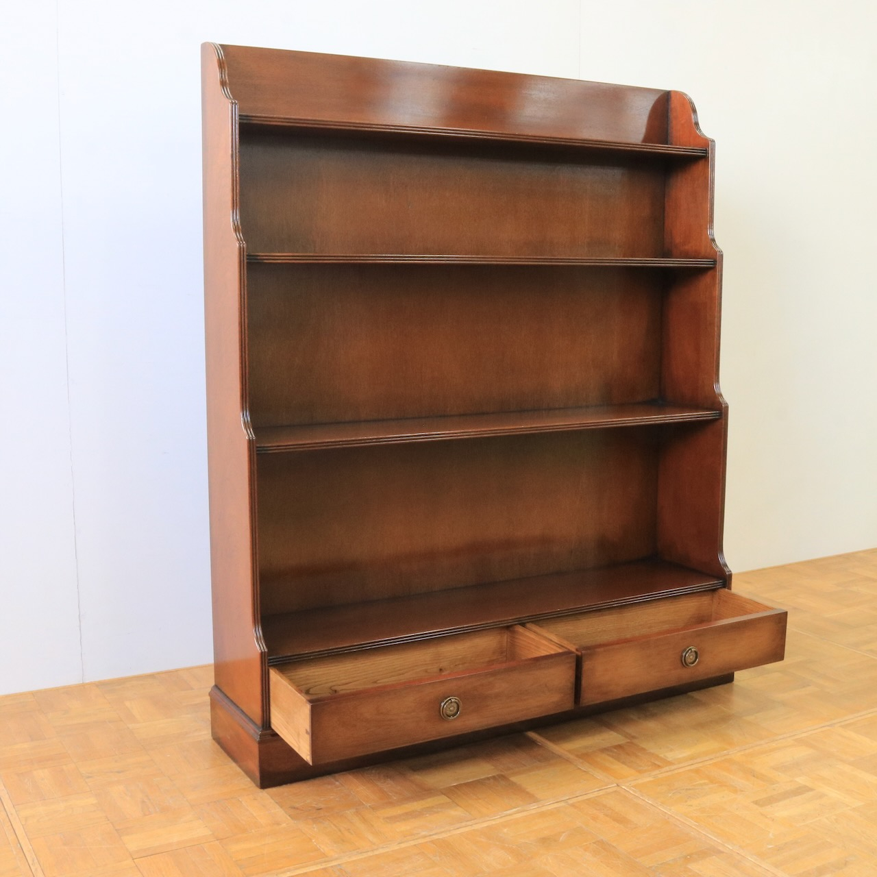 ブックシェルブス