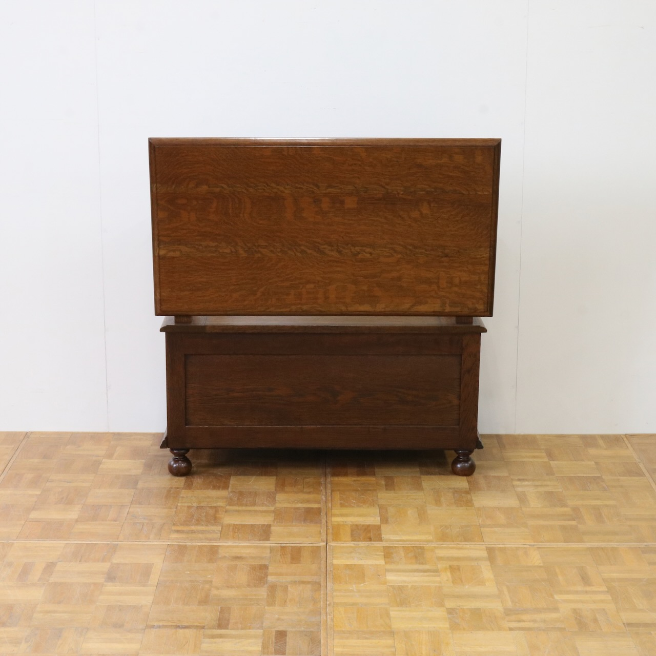 モンクスベンチ