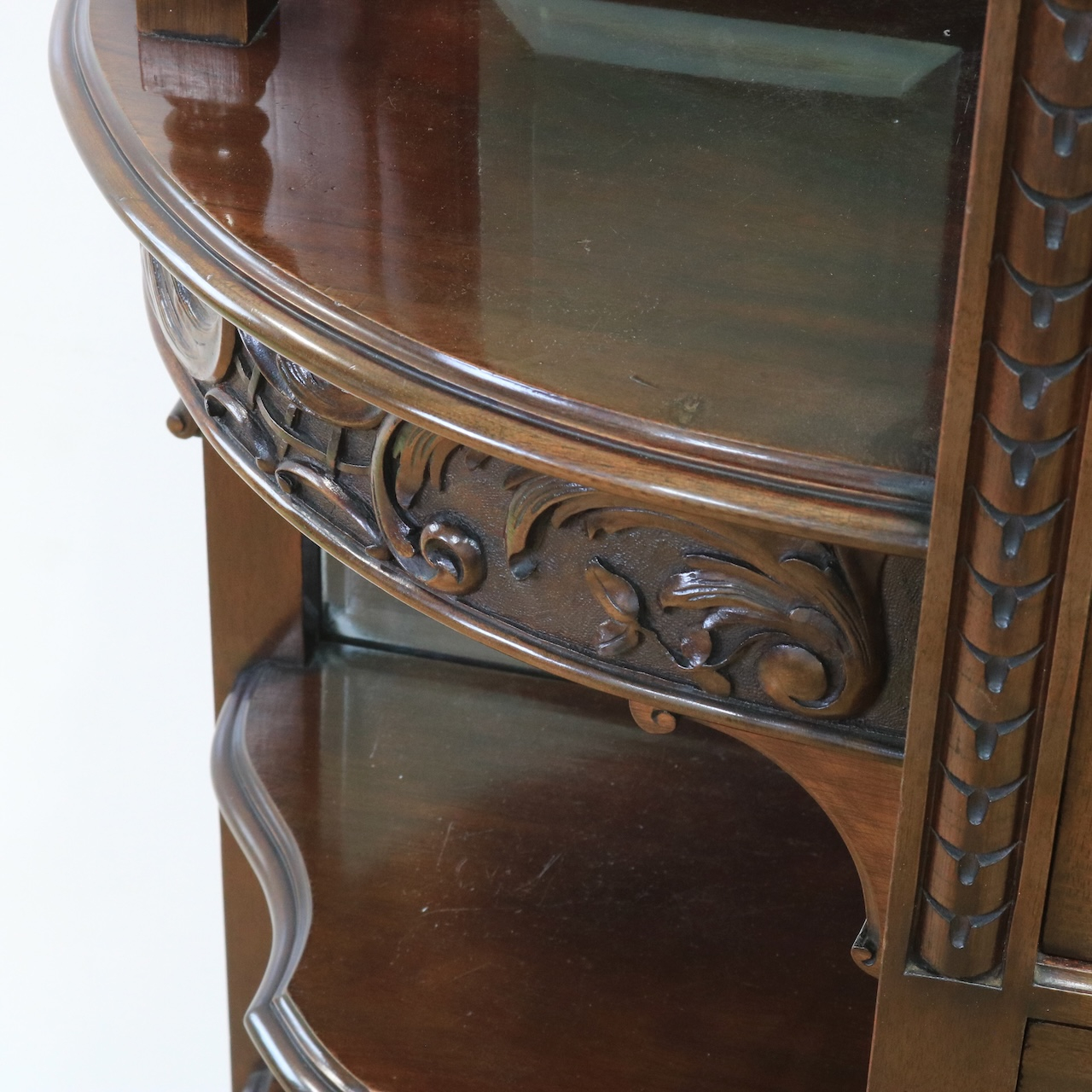 パーラーキャビネット