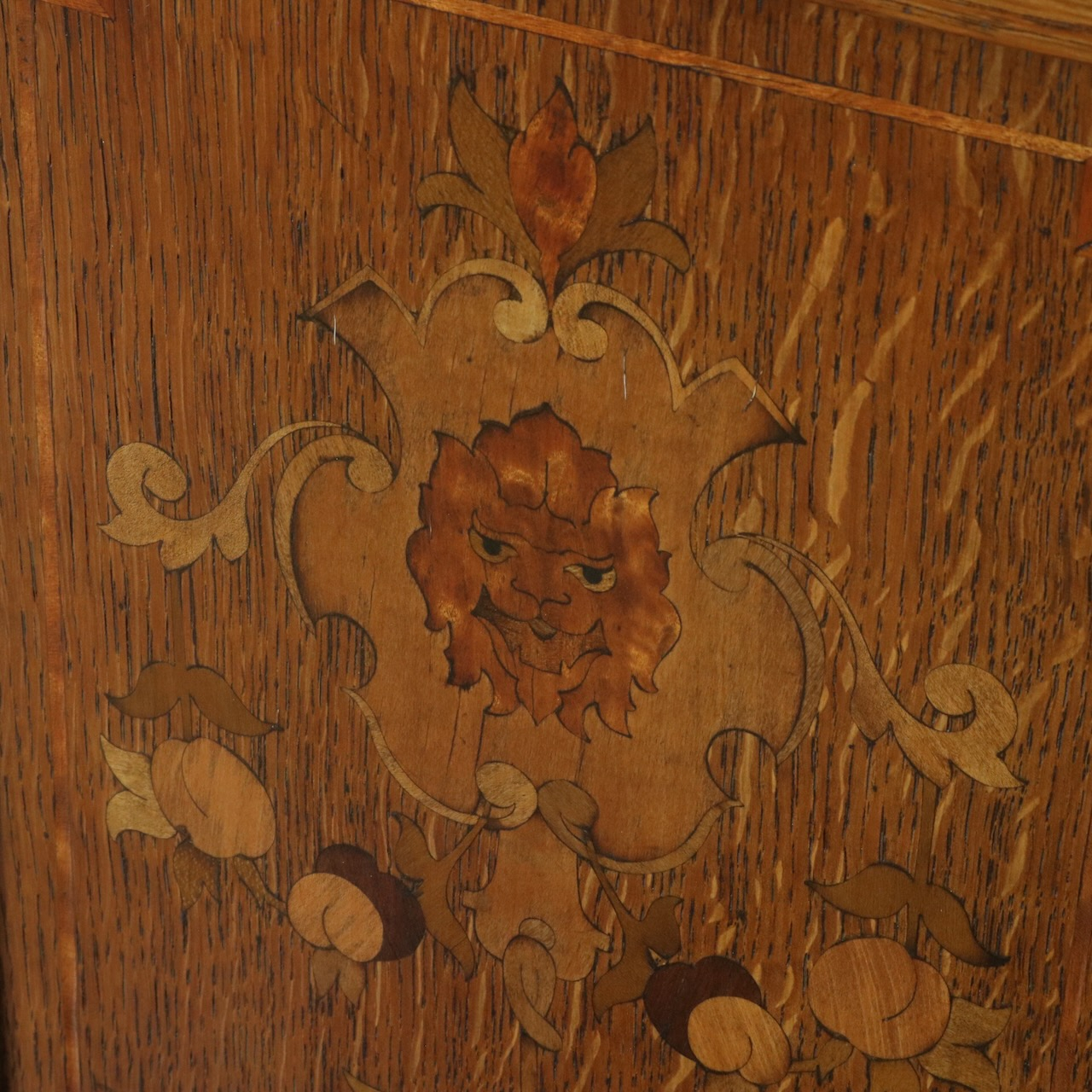 ホールチェアー