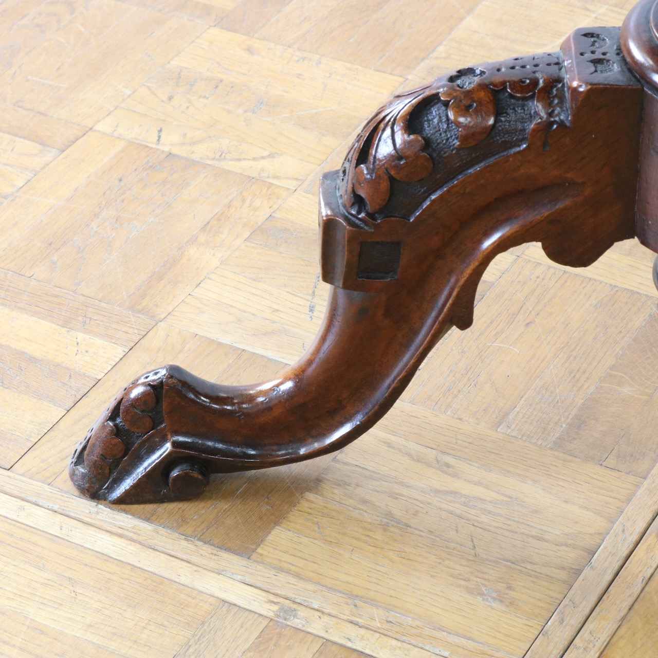 オケージョナルテーブル