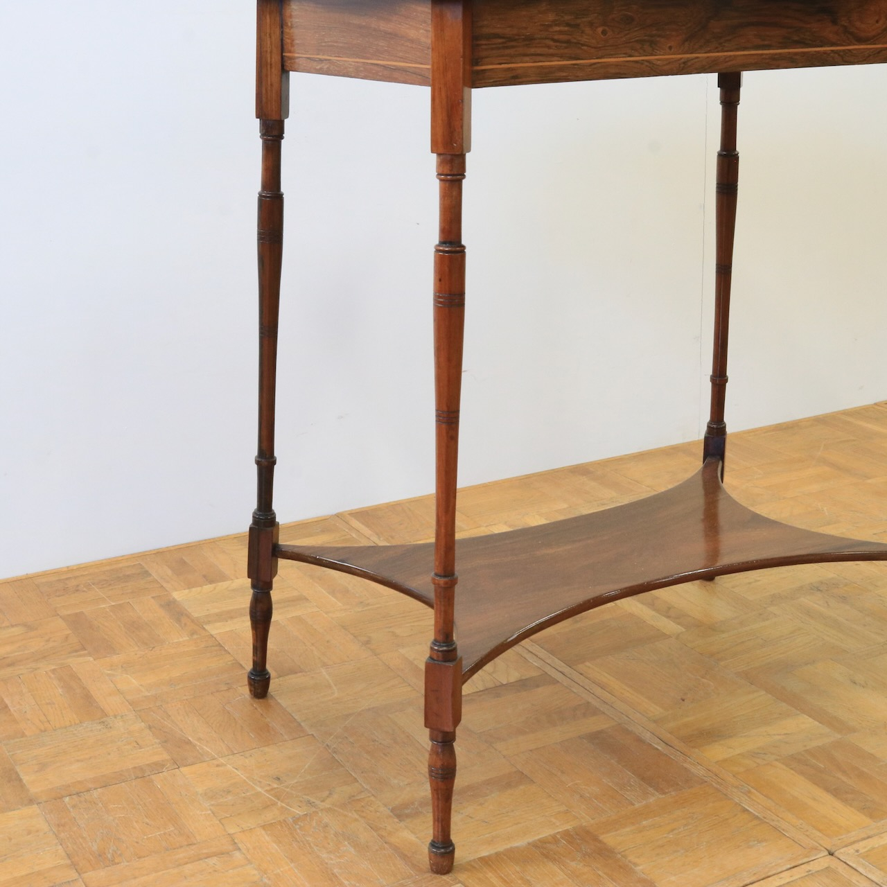 オケージョナルテーブル