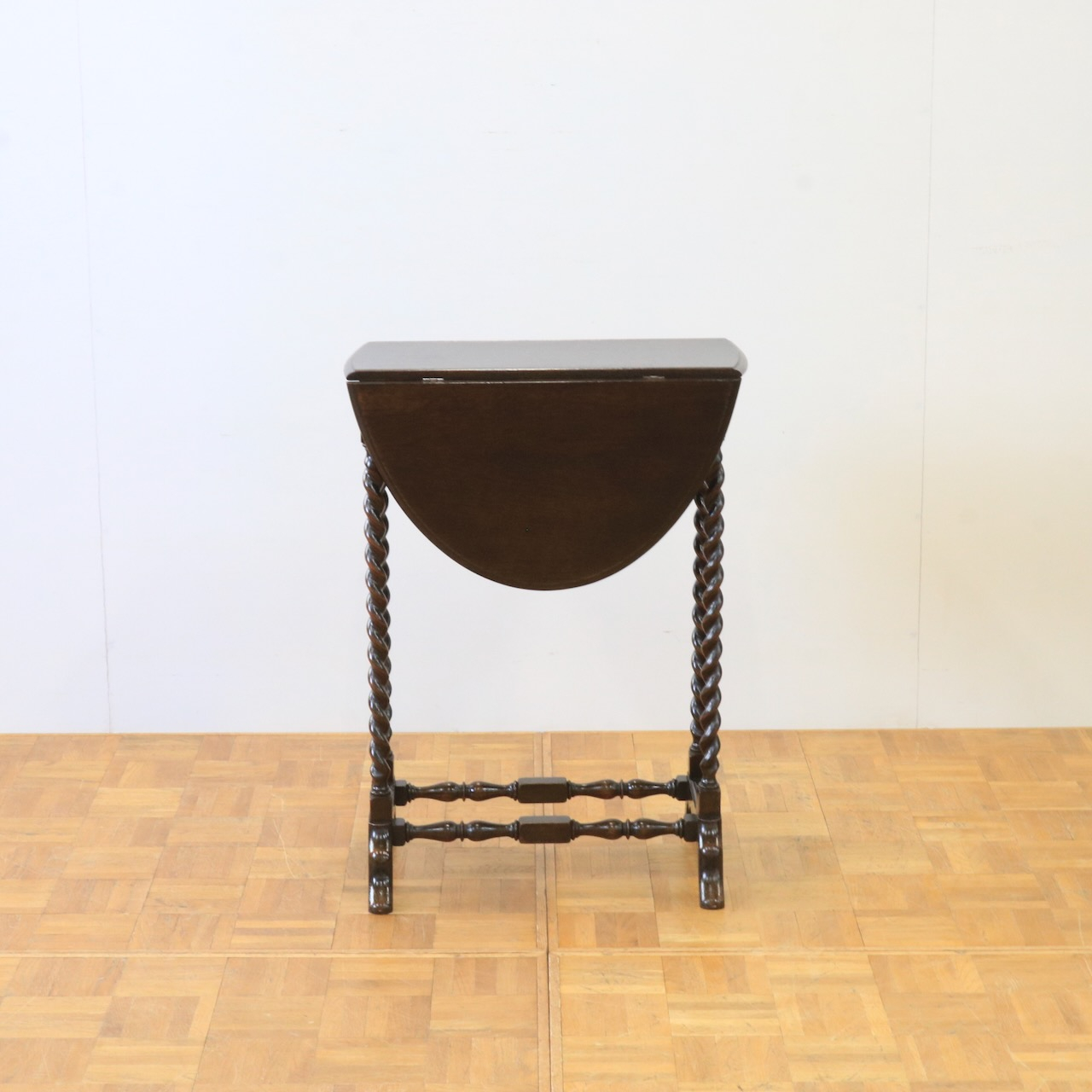 ドロップリーフテーブル