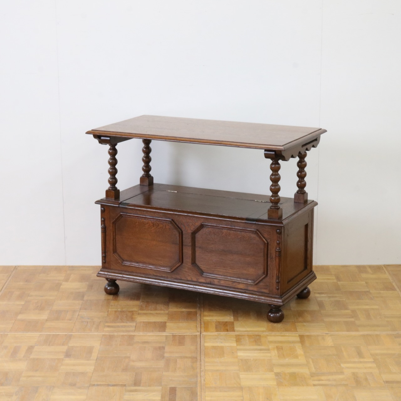 モンクスベンチ