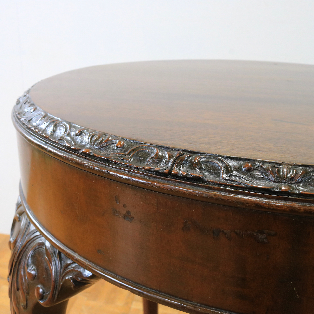 ティーテーブル