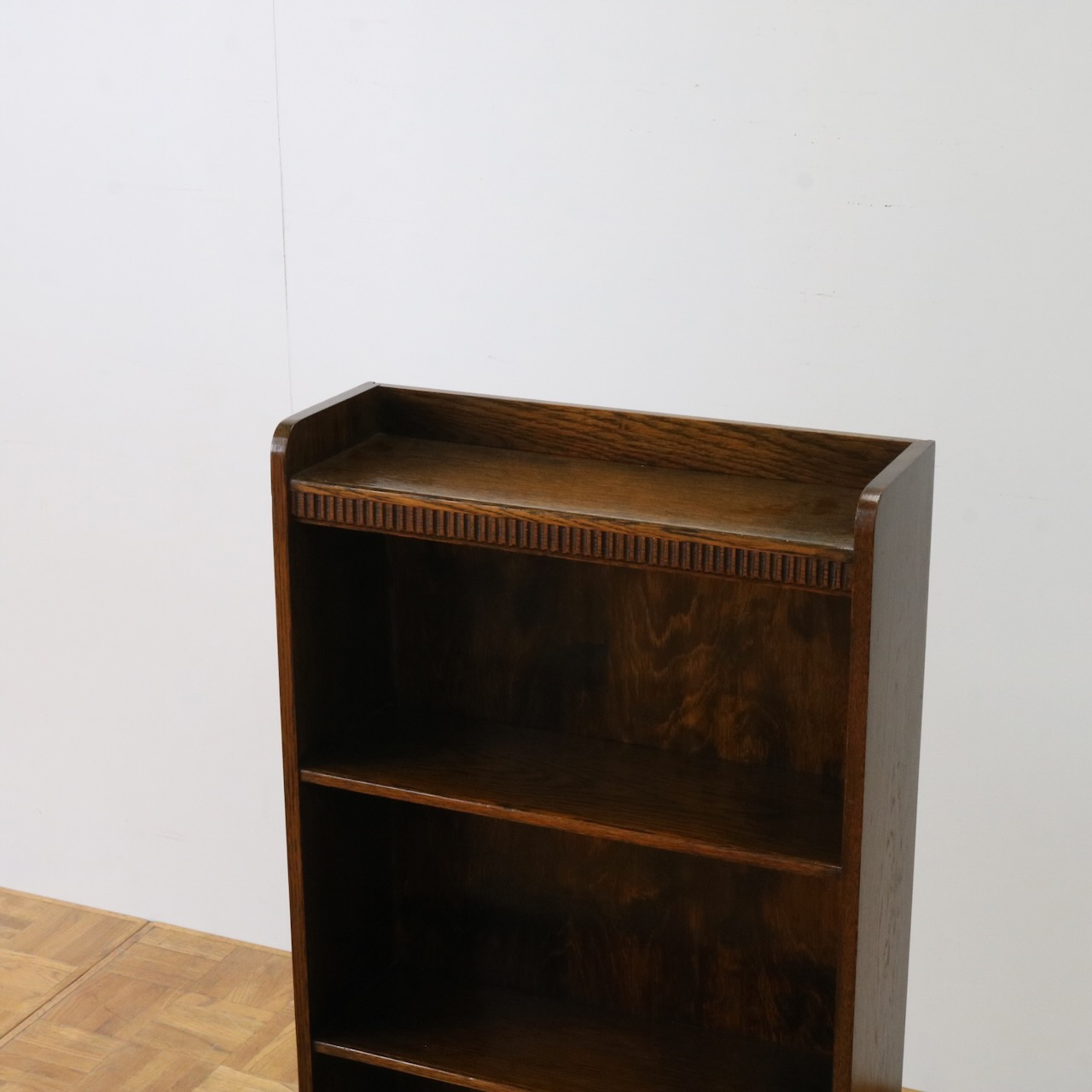 ブックシェルフ