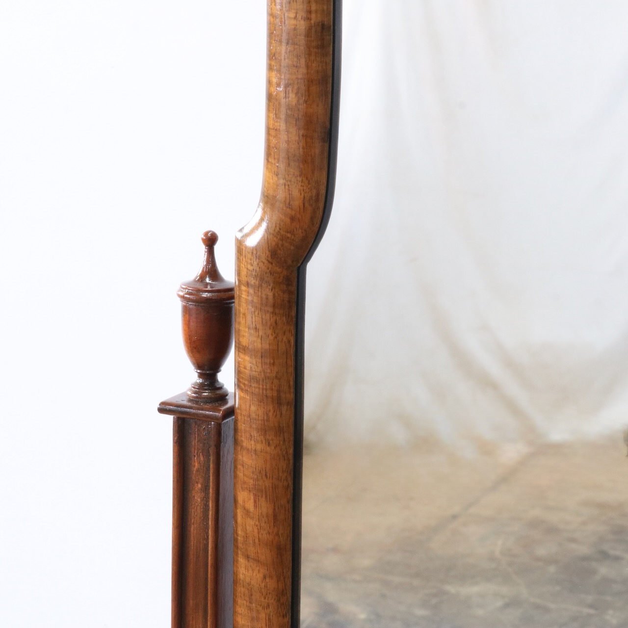 シュバルミラー