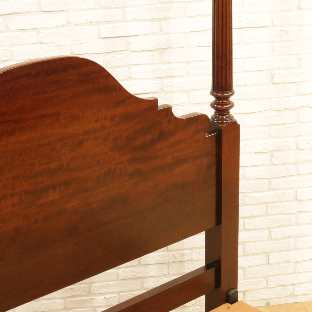 ダブルサイズベッド