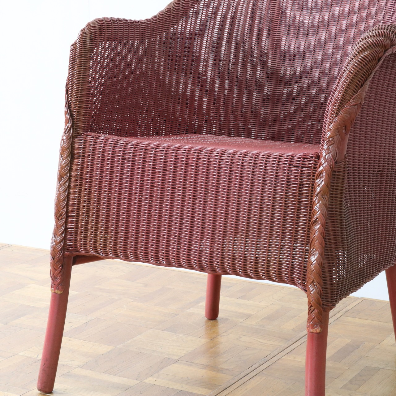 ロイドルームチェアー