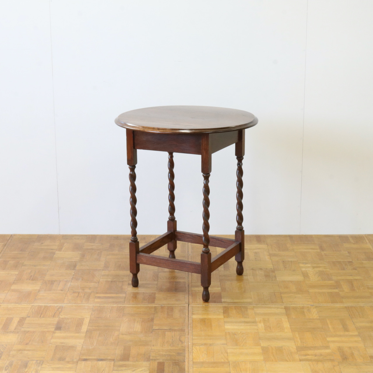 オケージョナルテーブル