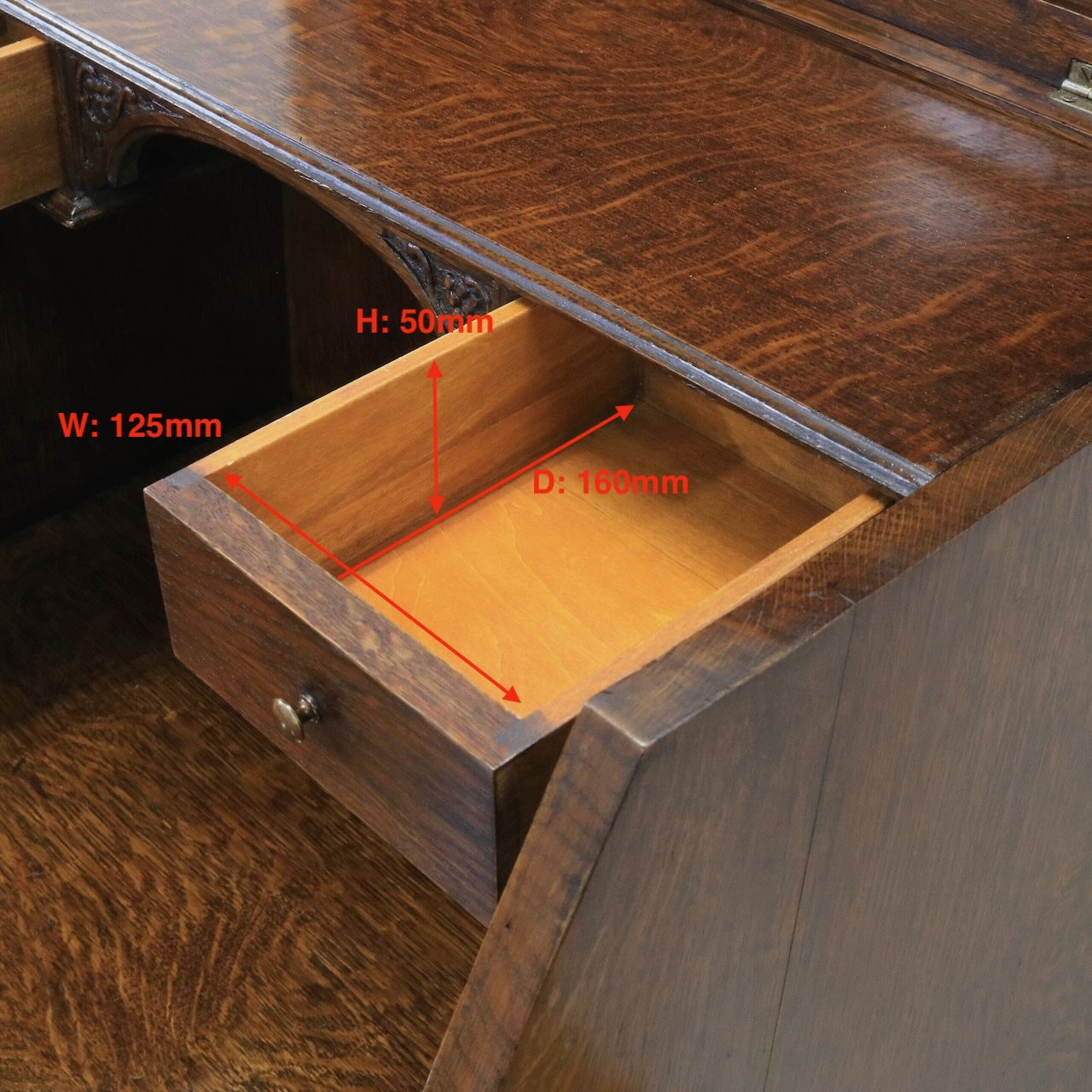 カクテルキャビネット