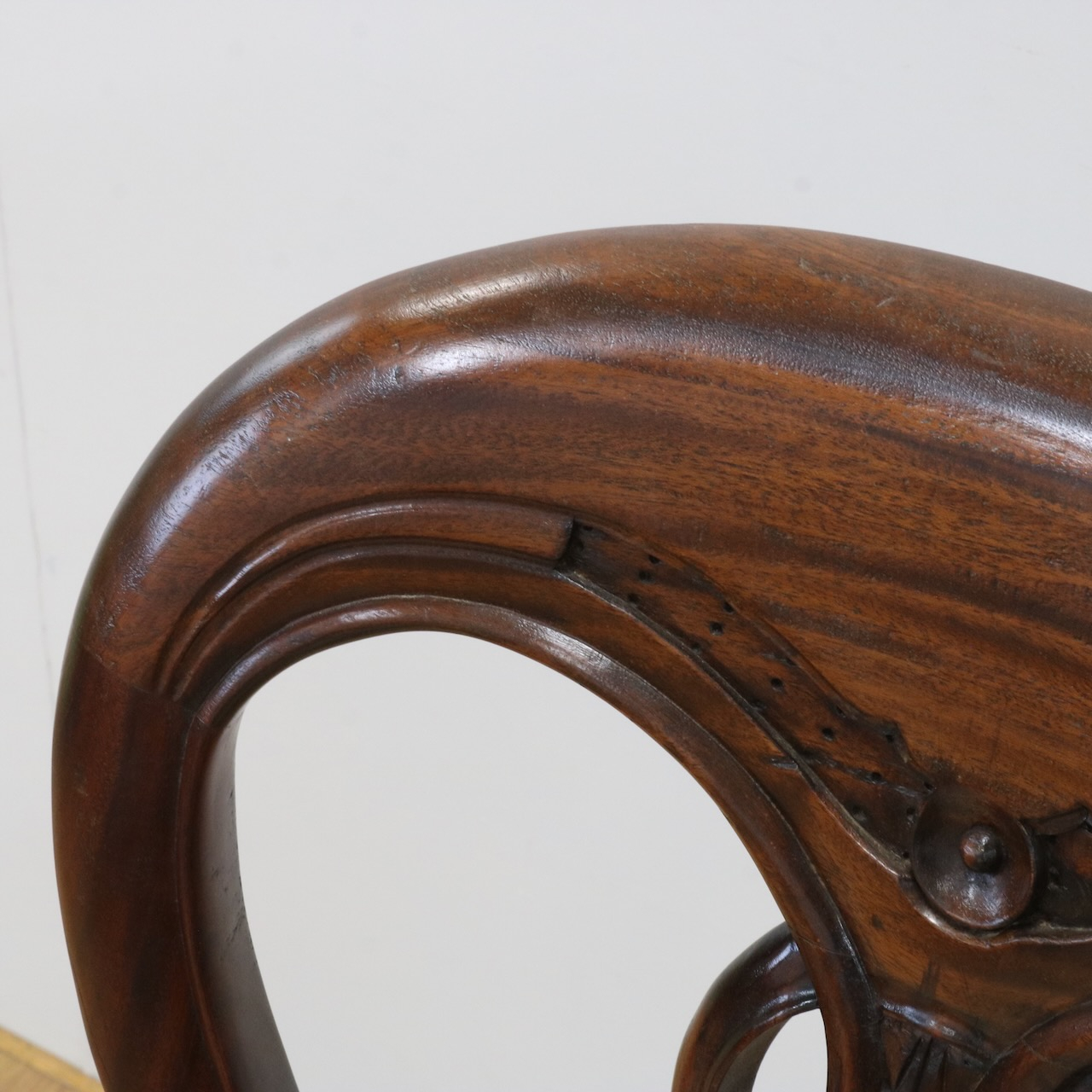 サイドチェアー