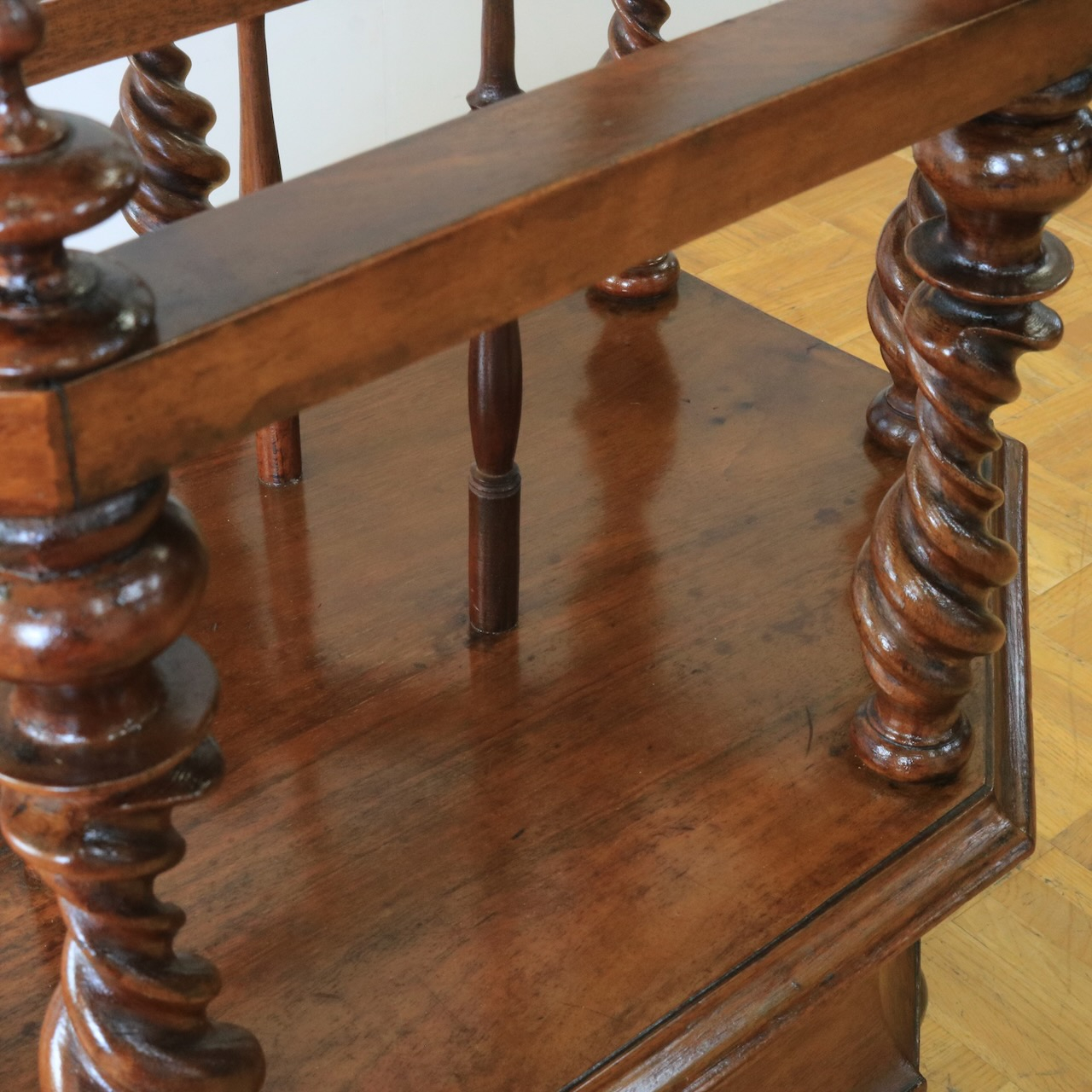 マガジンラック