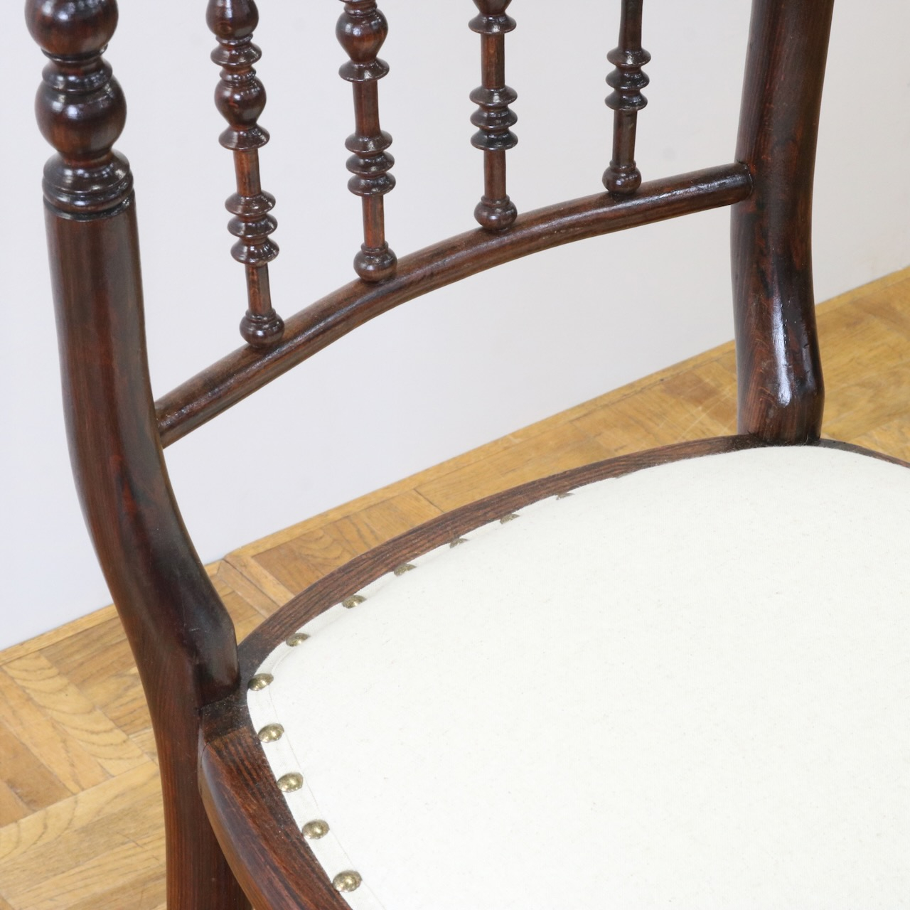 サイドチェアー