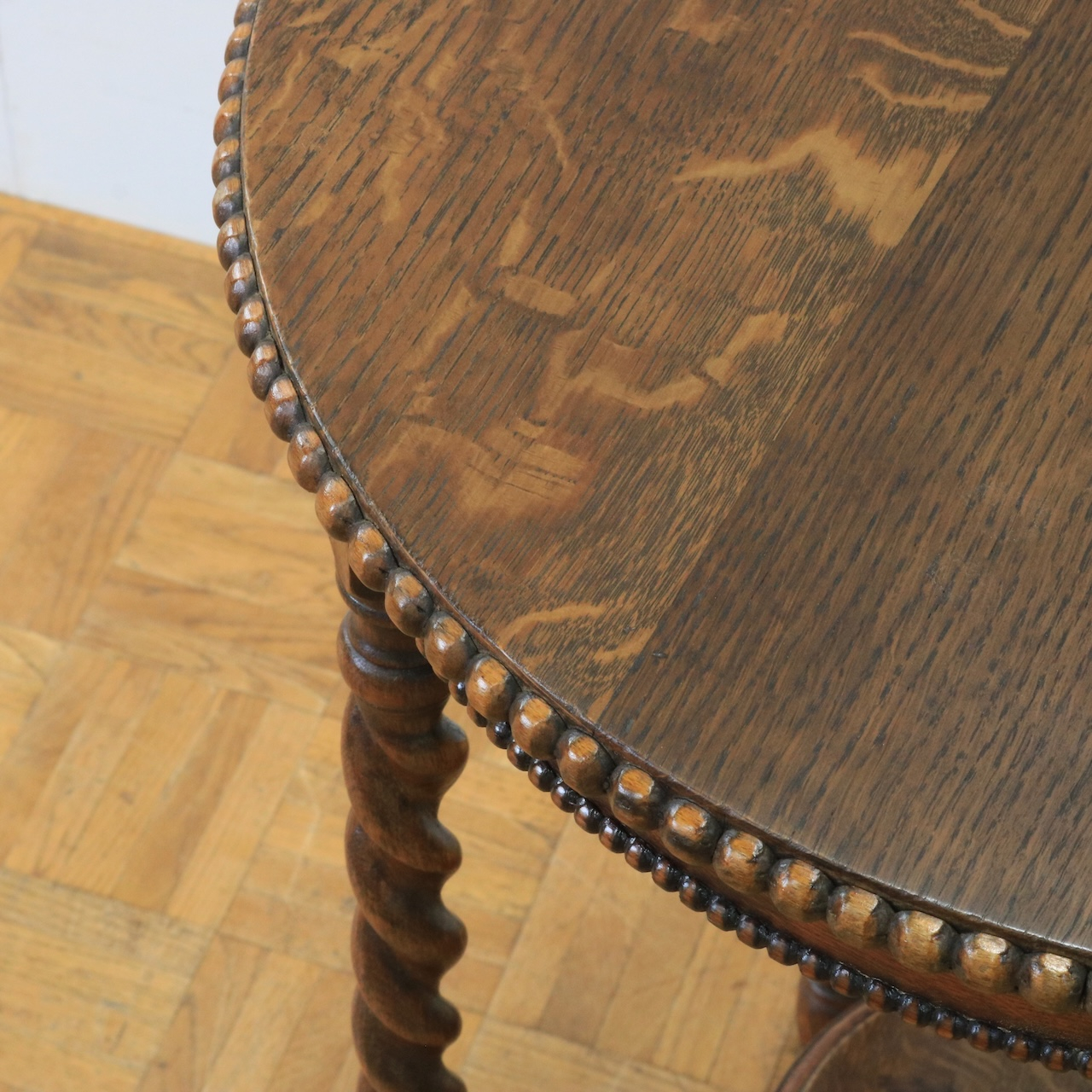 オケージョナルテーブル