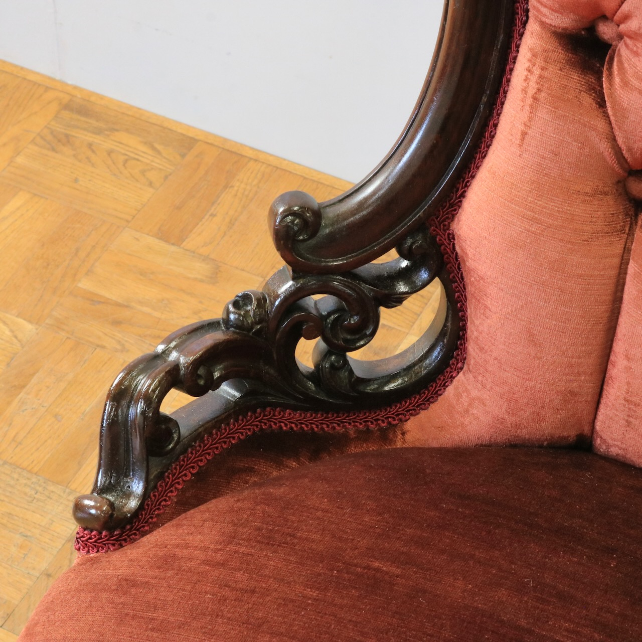 ナーシングチェアー