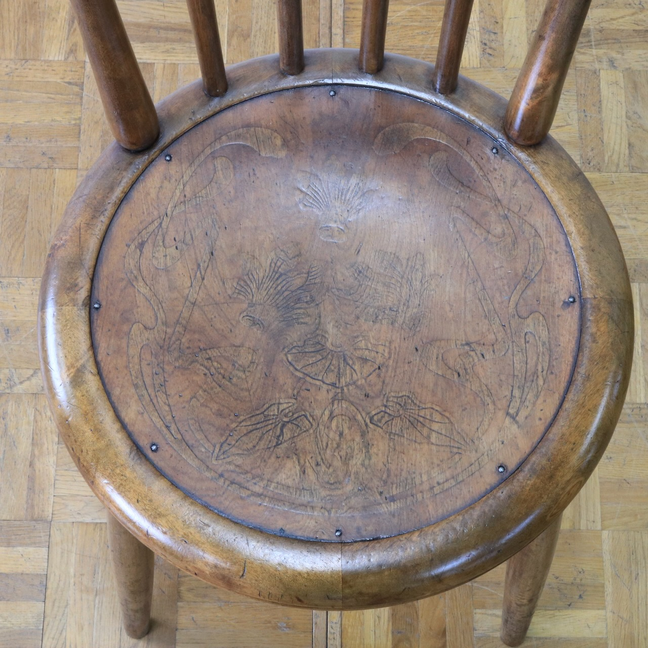 ベントウッドチェアー