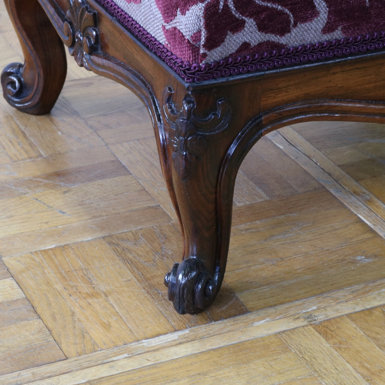 フットスツール