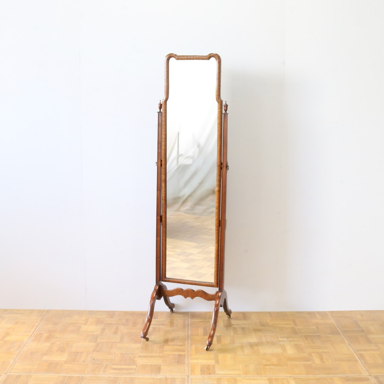 シュバルミラー