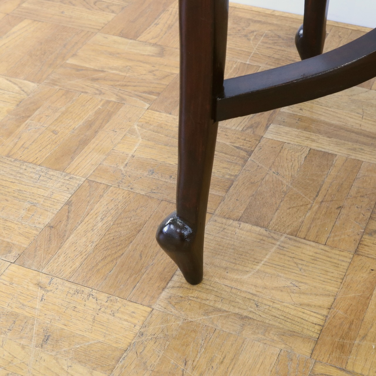 ライティングデスク