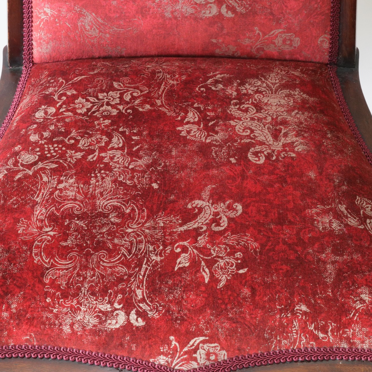 アームチェアー