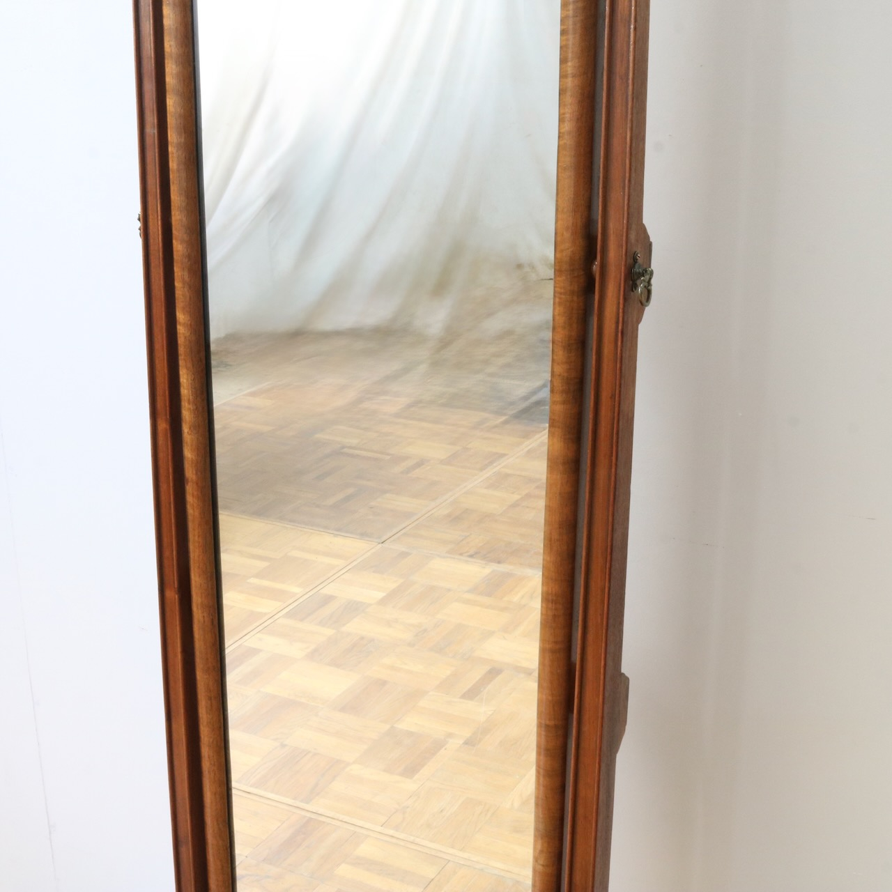 シュバルミラー