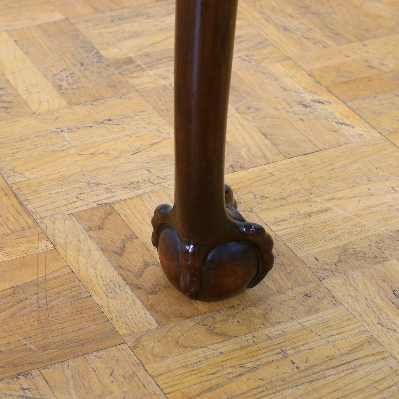 ティーテーブル