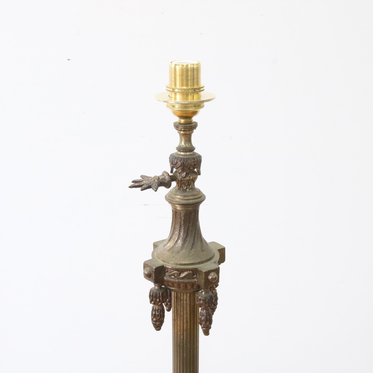 フロアスタンド