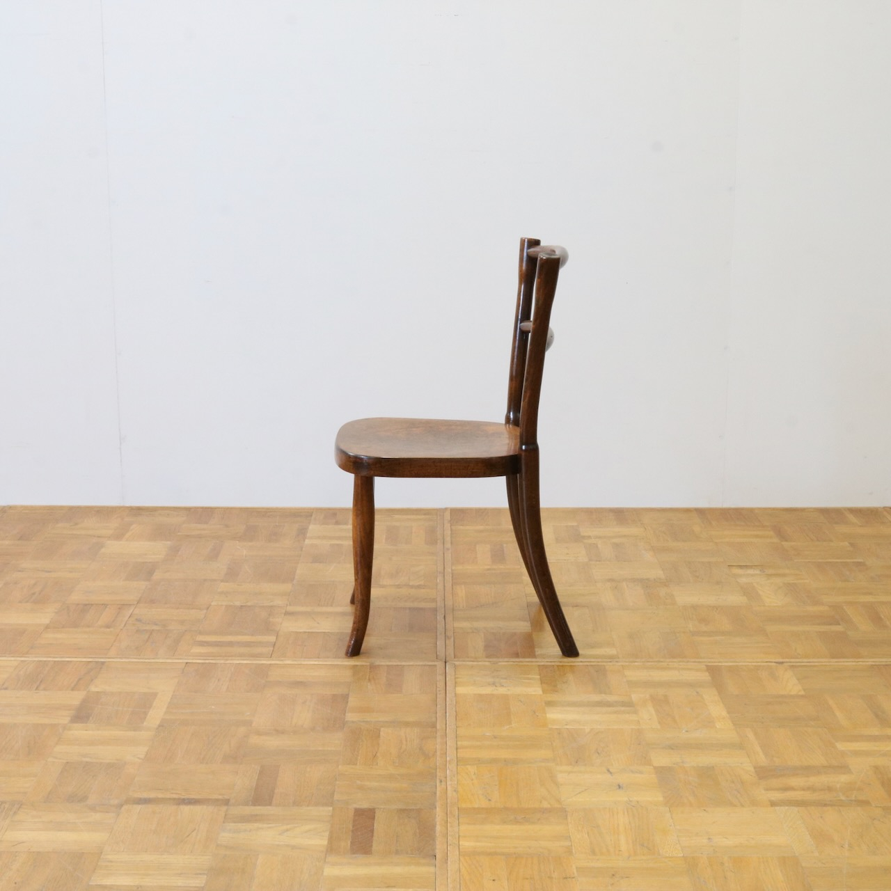 ベントウッドチェア