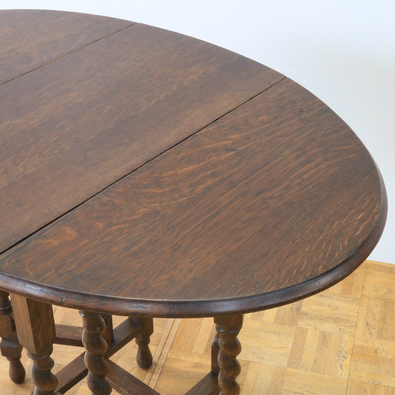 ゲートレッグテーブル