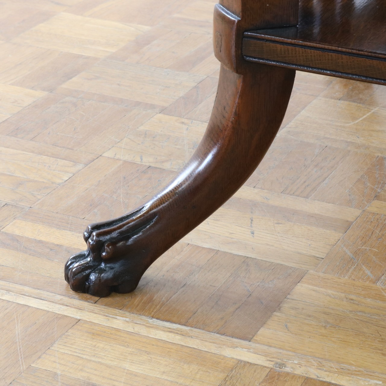 ティーテーブル