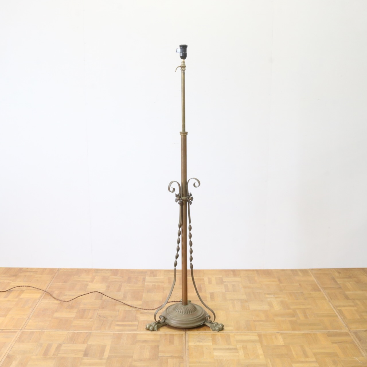 フロアスタンド