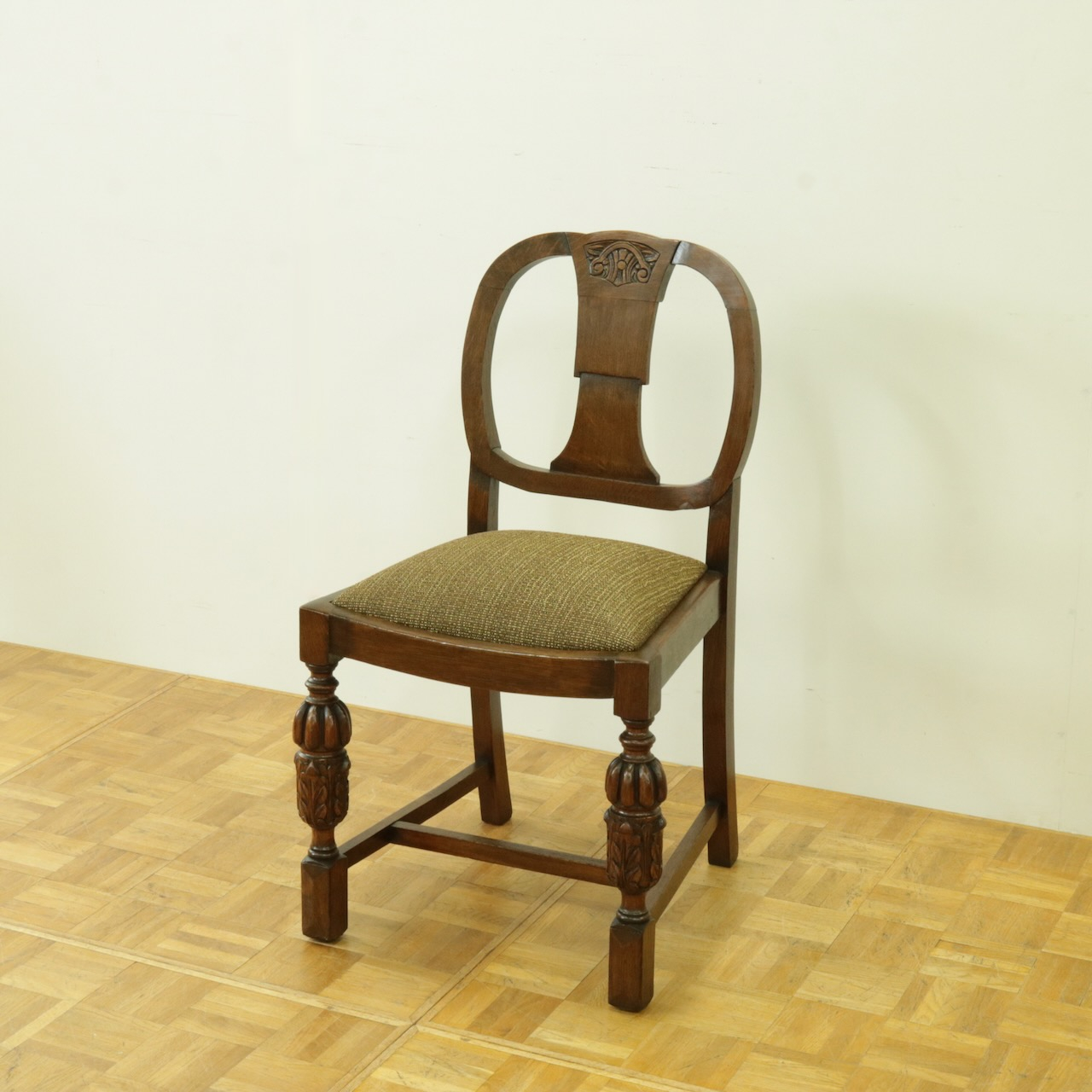 オークチェアー