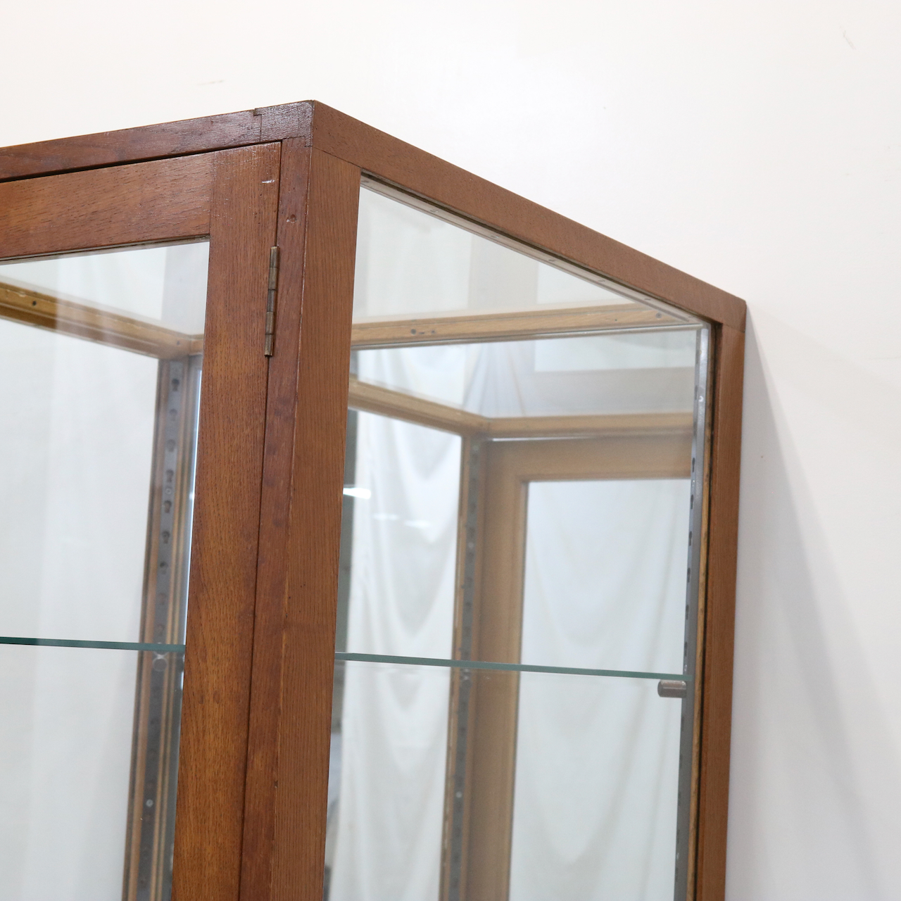 ショップキャビネット