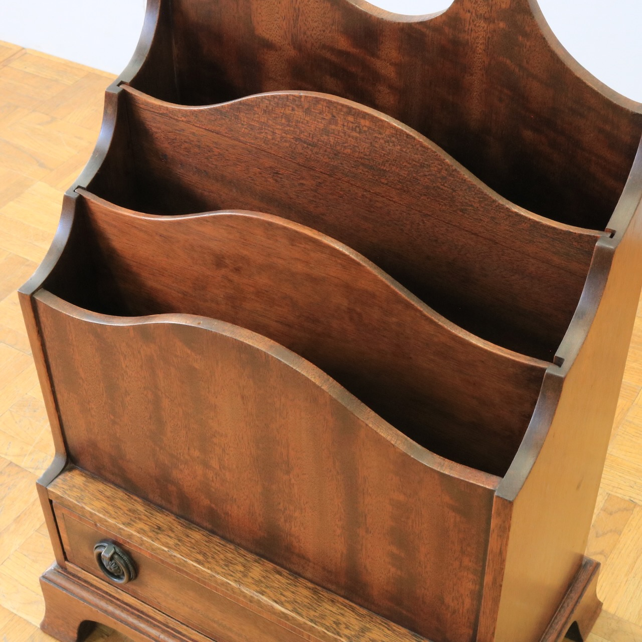 マガジンラック