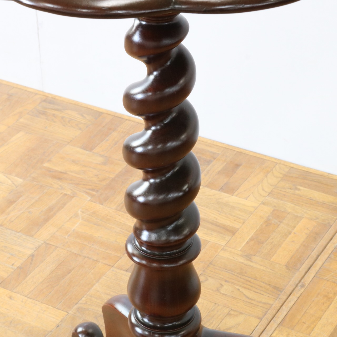 オケージョナルテーブル