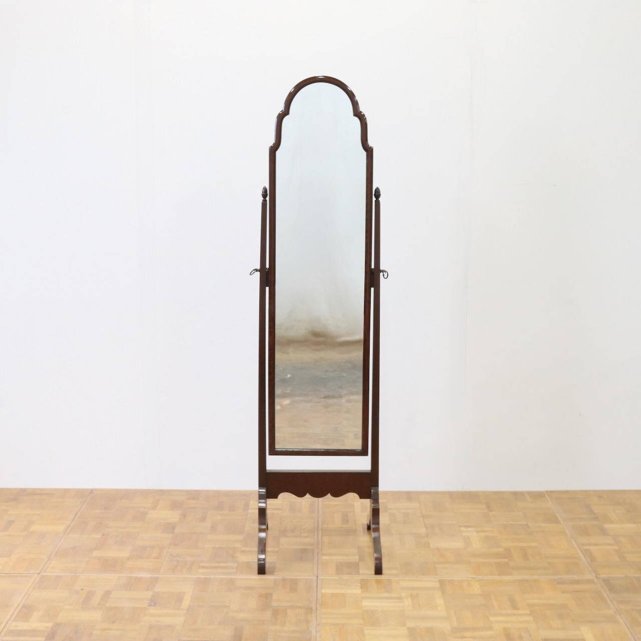 シュバルミラー