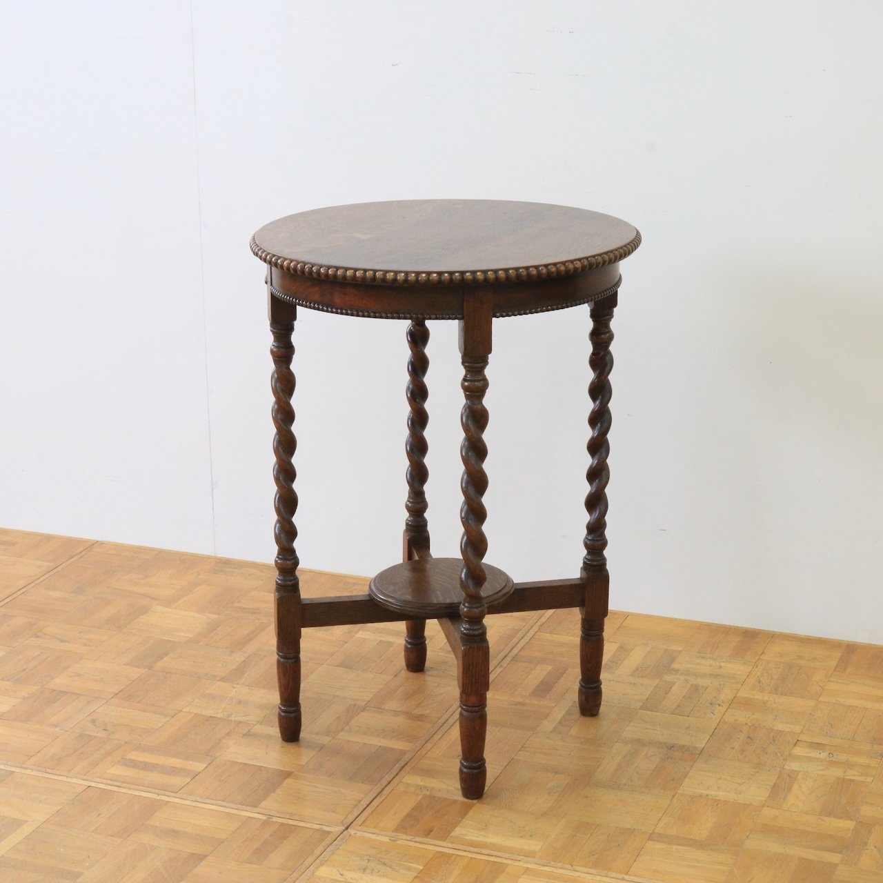 オケージョナルテーブル