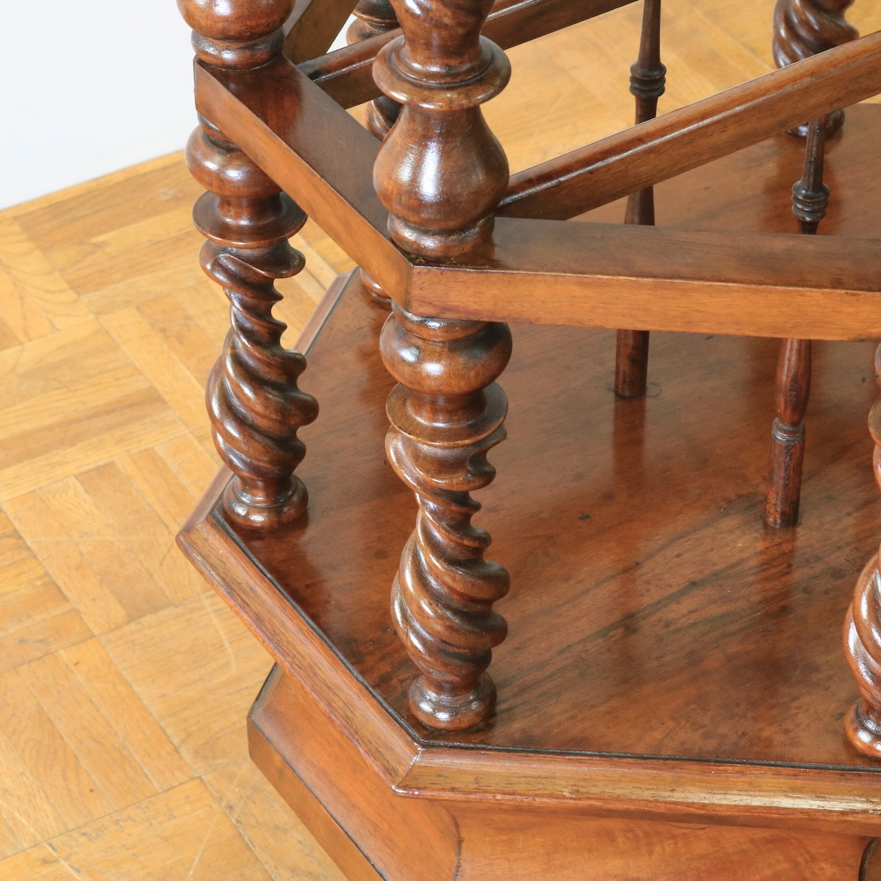 マガジンラック