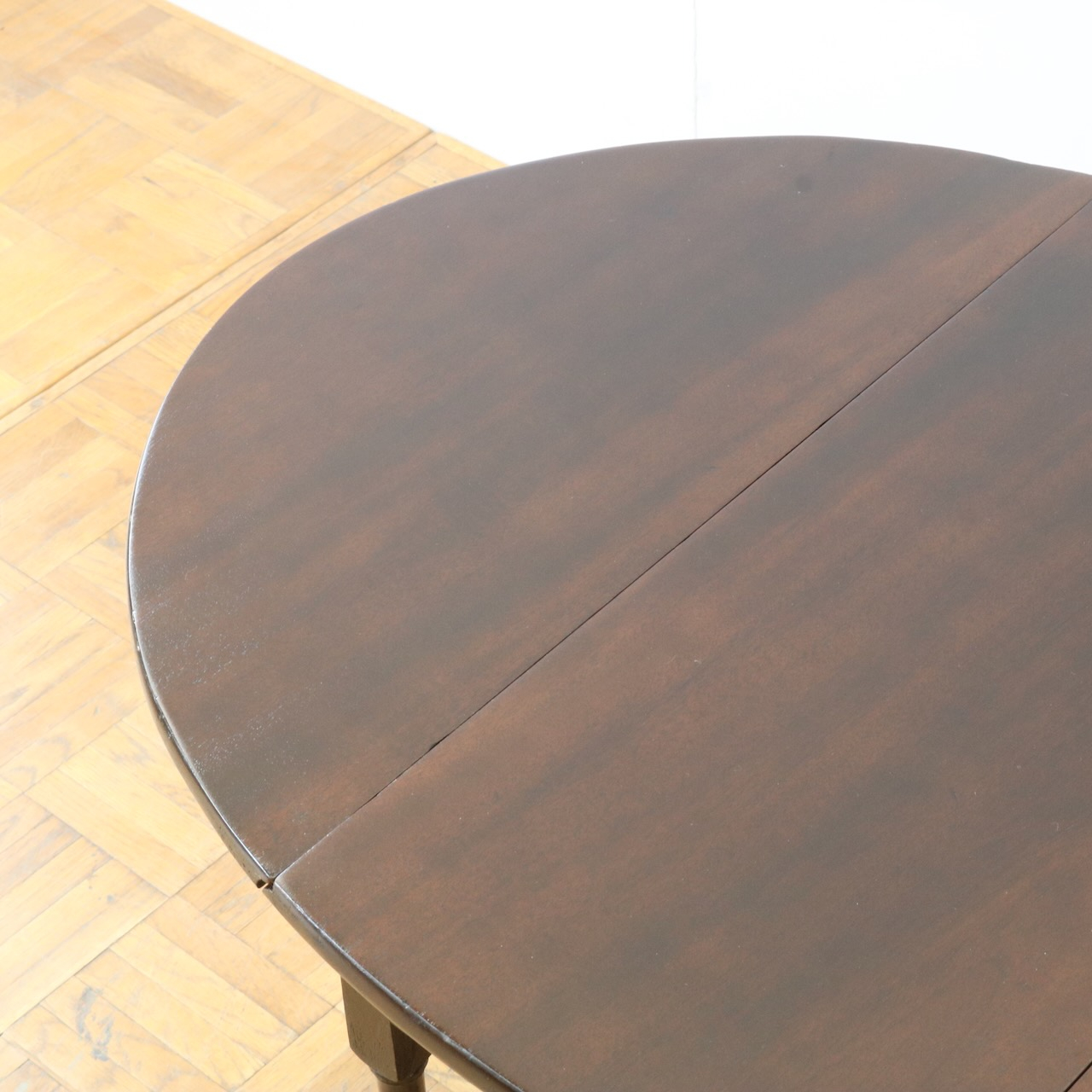 ゲートレッグテーブル