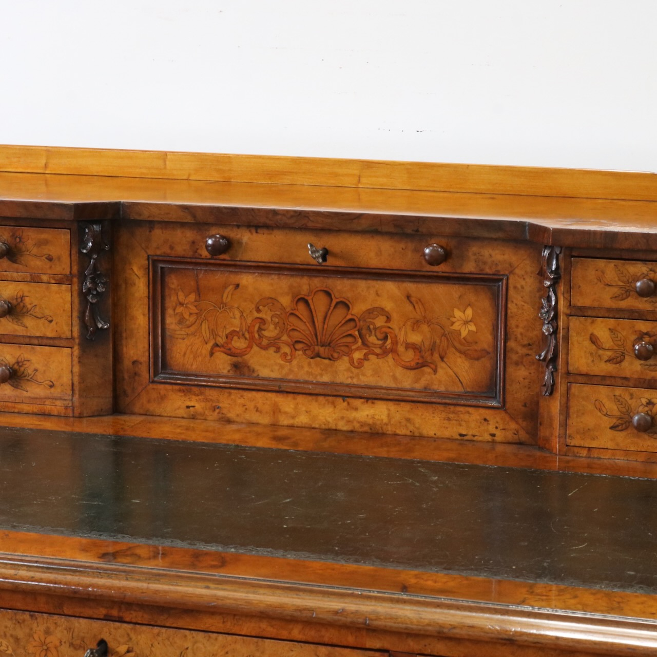 ライティングデスク