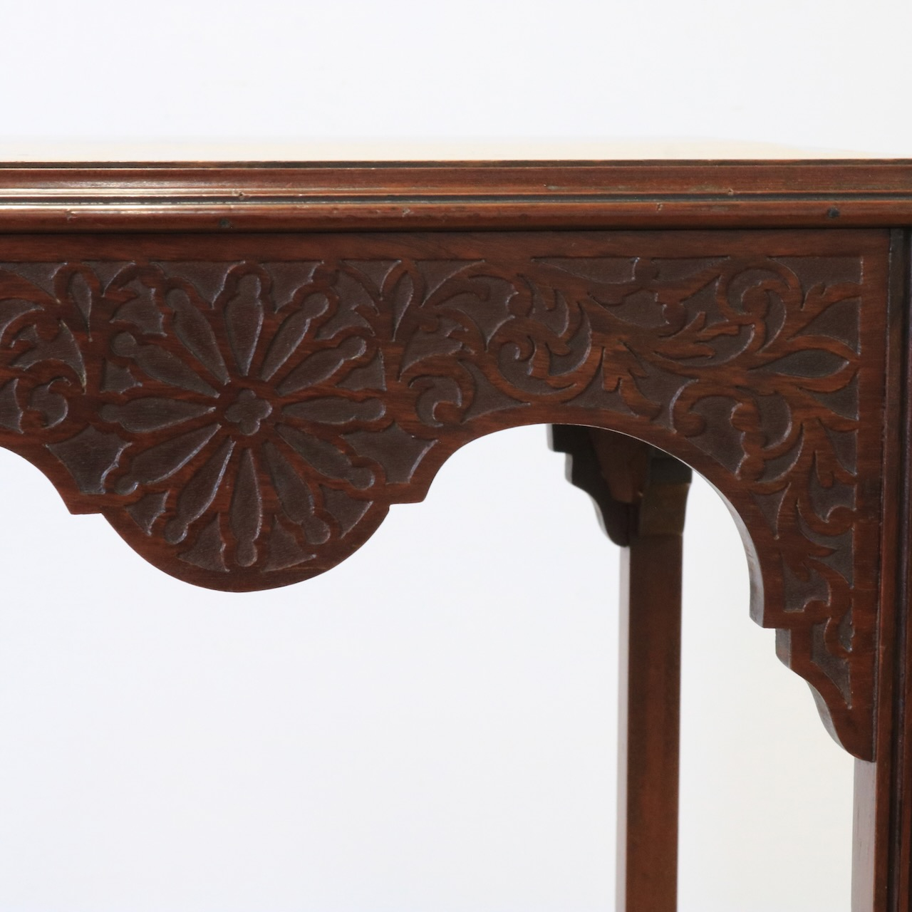 オケージョナルテーブル