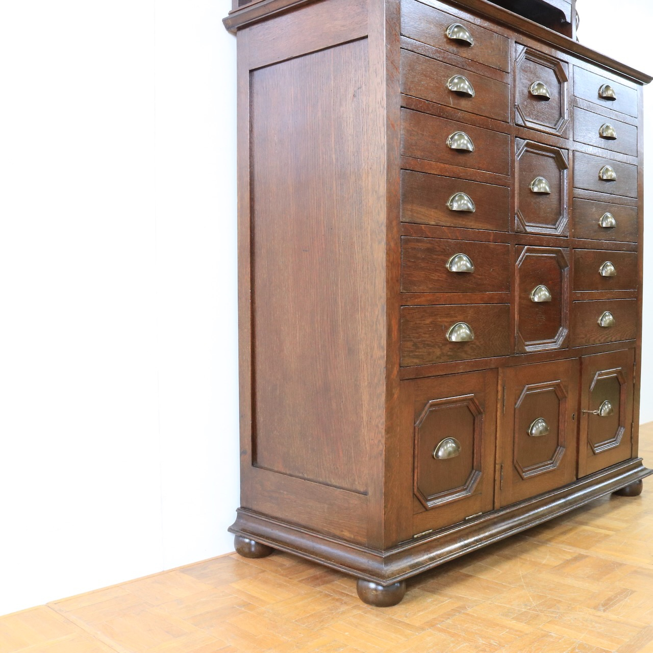 デンティストキャビネット