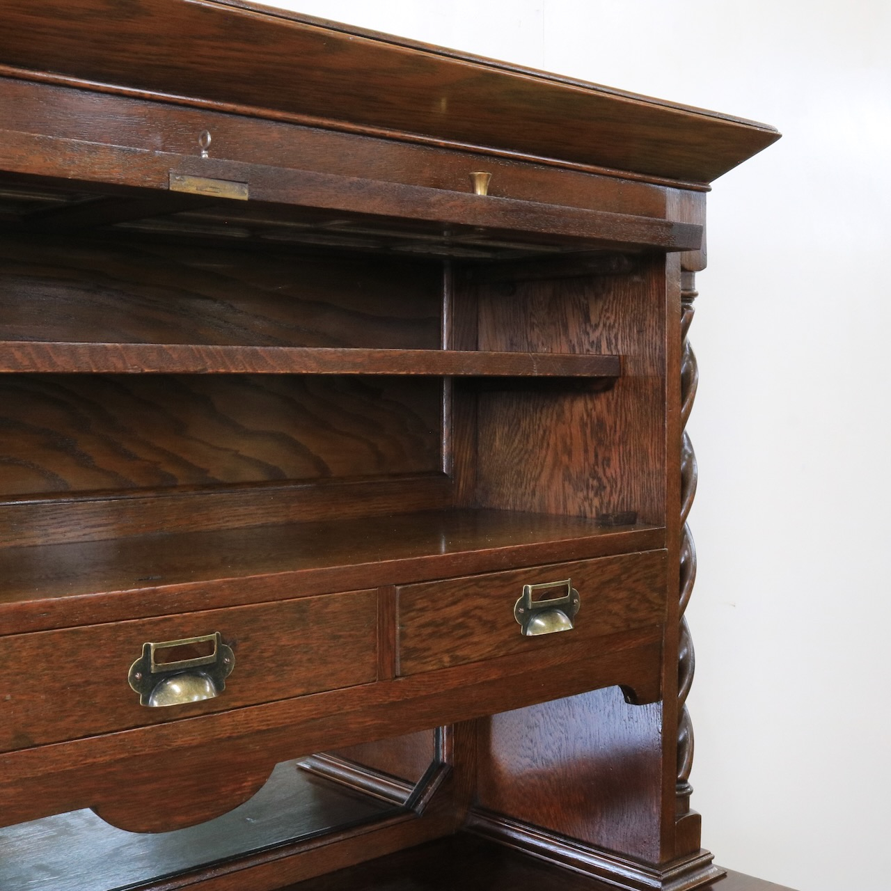 デンティストキャビネット