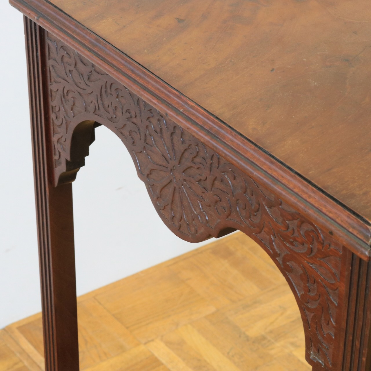 オケージョナルテーブル