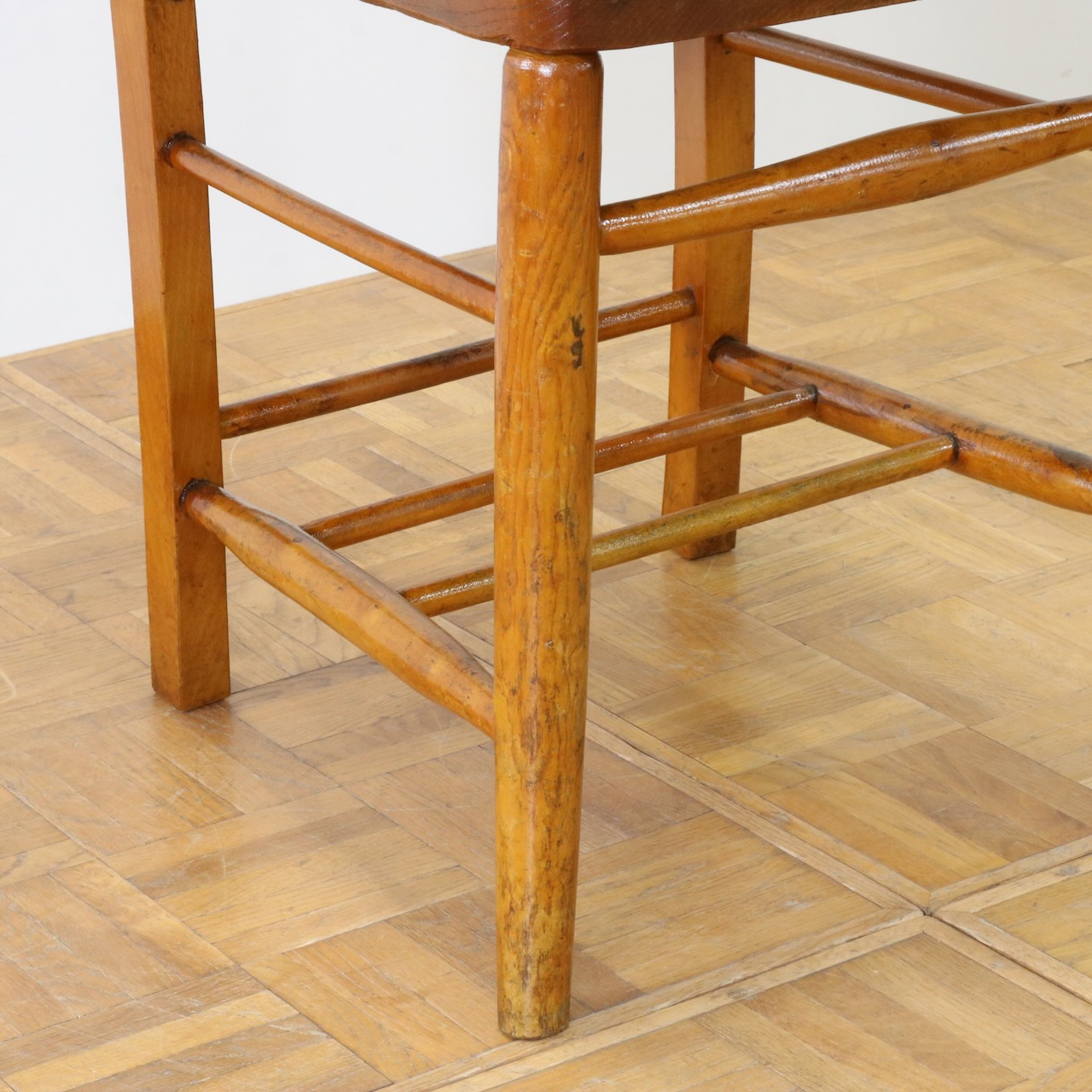 チャペルチェアー