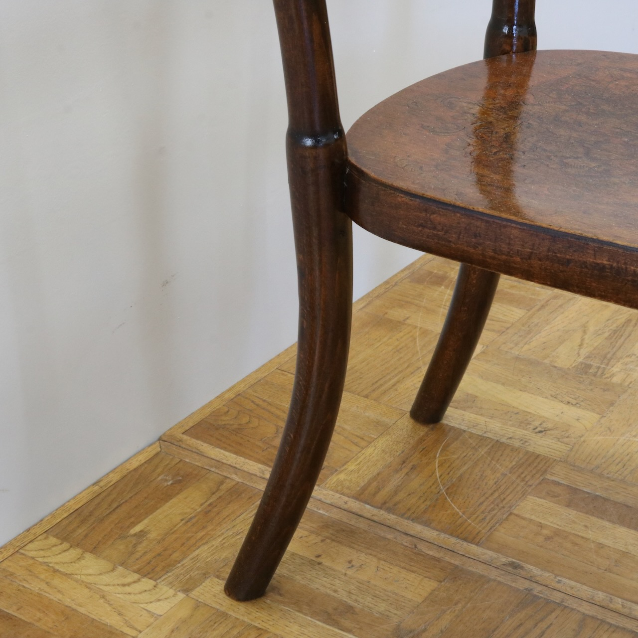 ベントウッドチェア