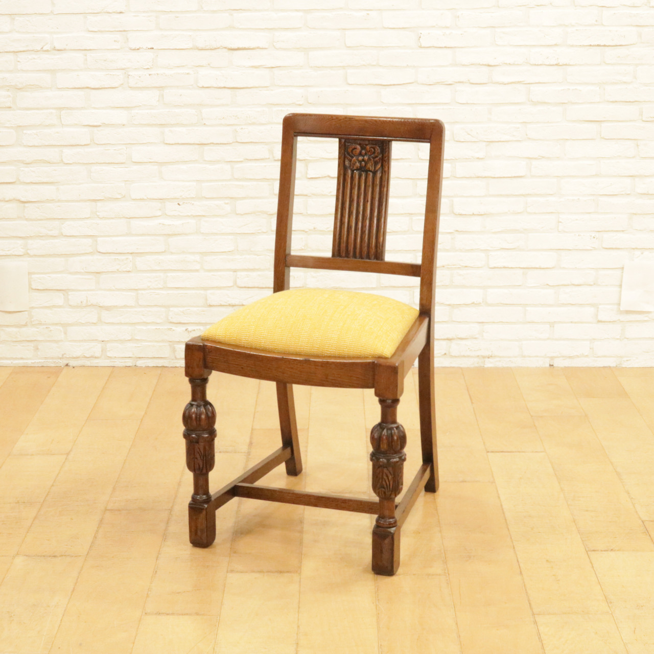 オークチェアー