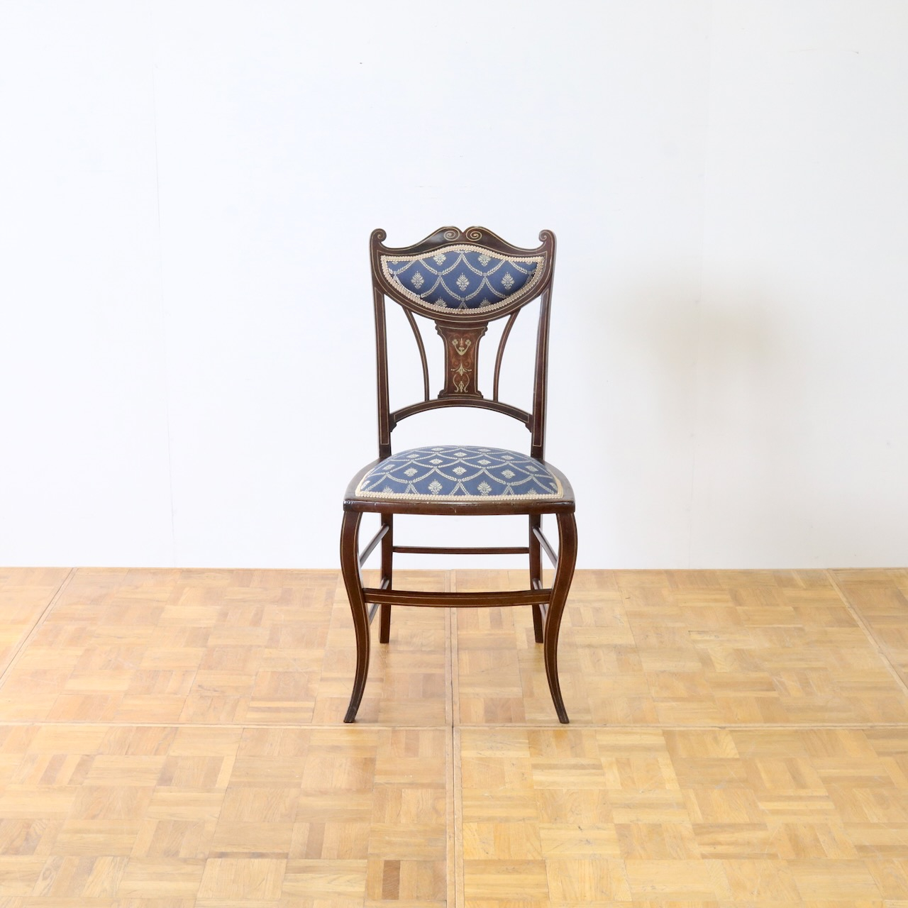 サイドチェアー