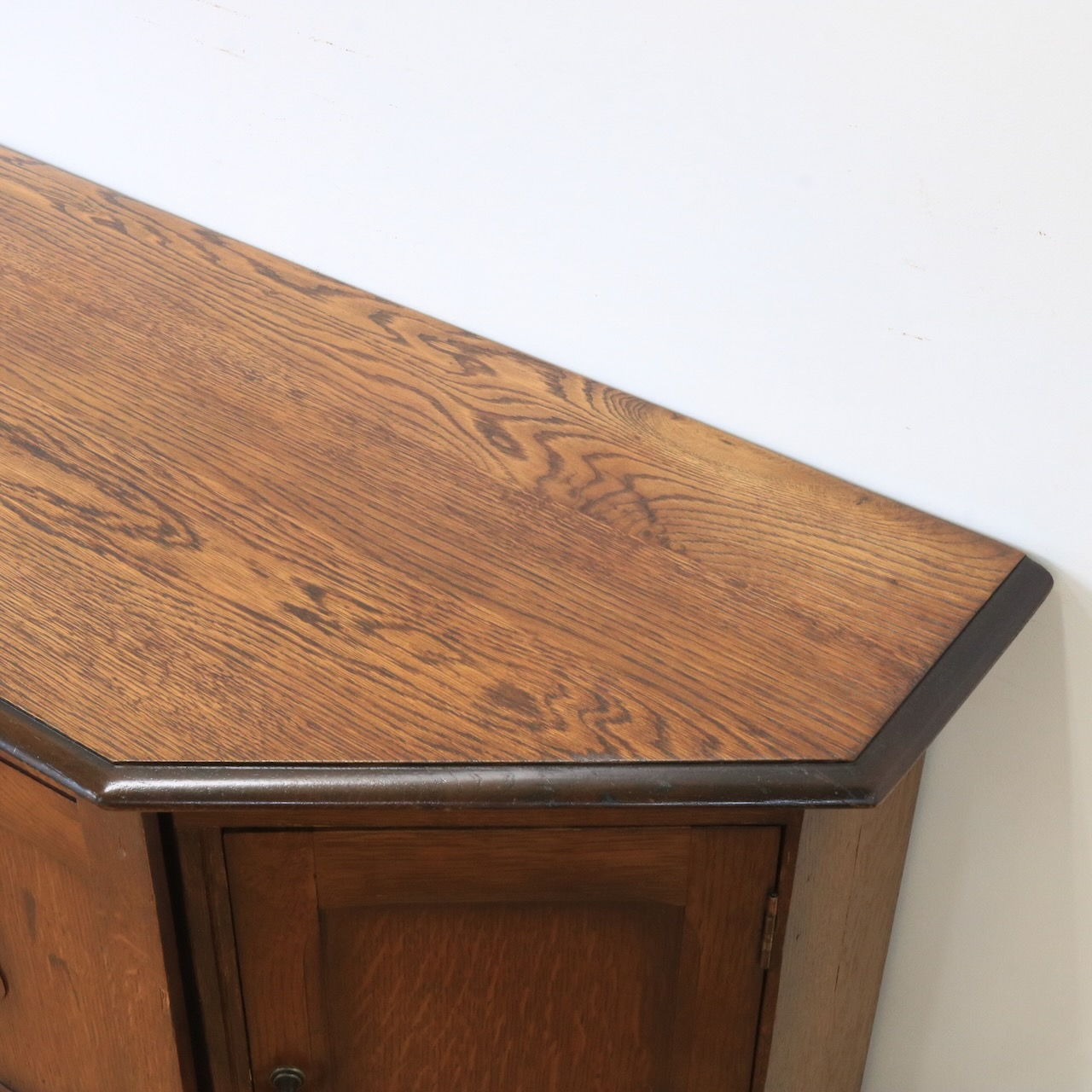 ライティングデスク